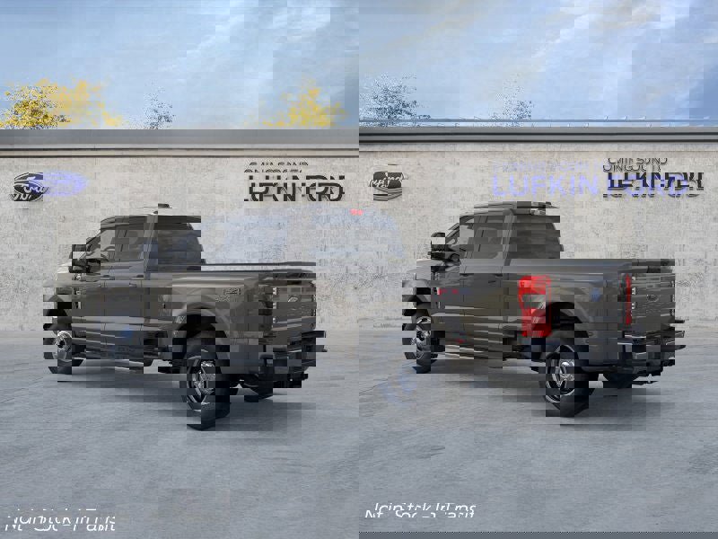 New 2026 Ford F350 XLT image 4