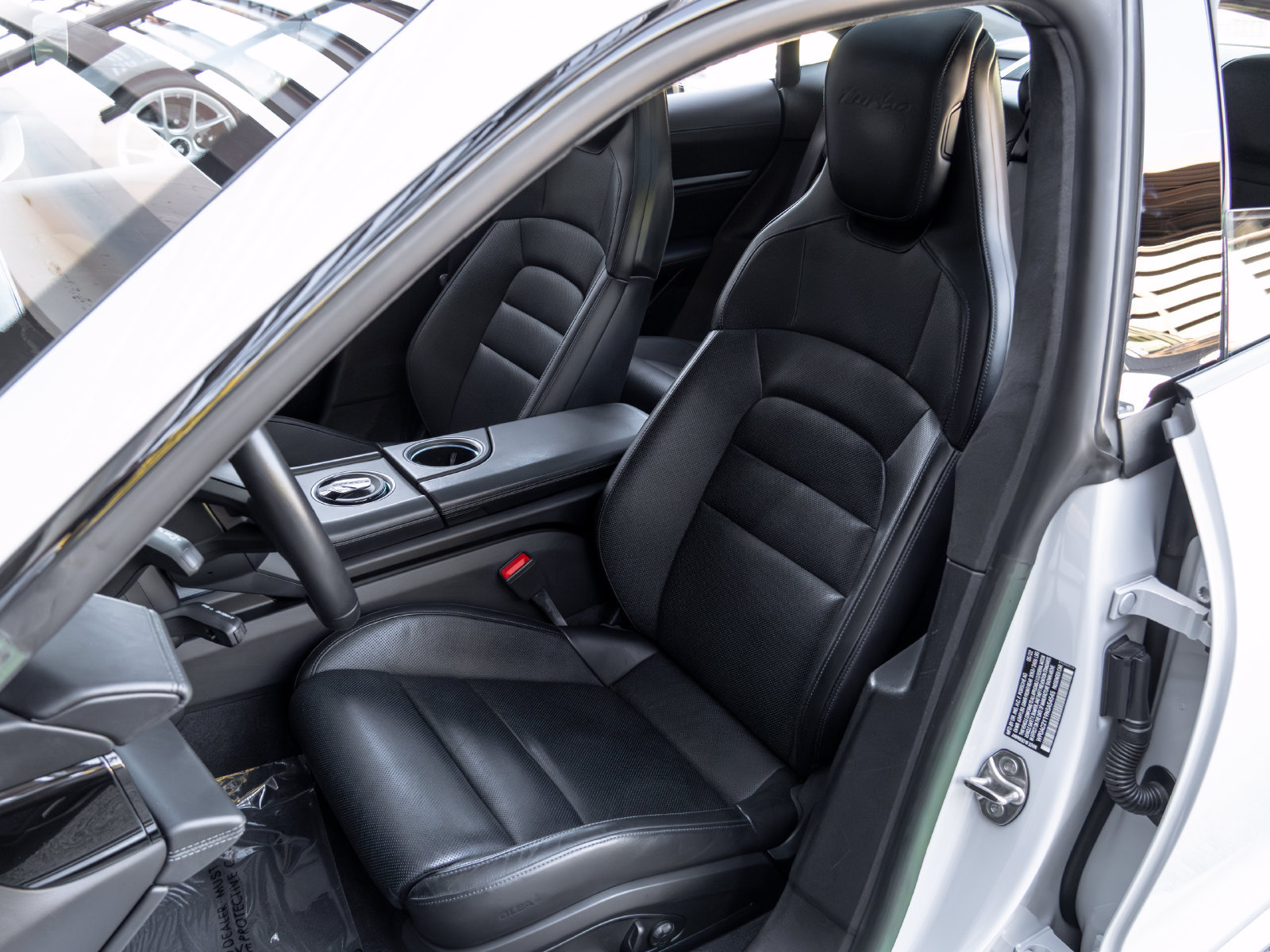 Certified 2022 Porsche Taycan Turbo AWD/4WD image 5