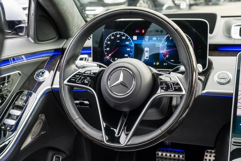 Used 2021 Mercedes-Benz S 580 4MATIC Sedan w/ AMG Line image 27
