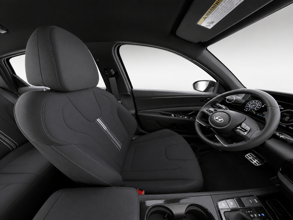 New 2026 Hyundai Elantra SEL Sport FWD image 10