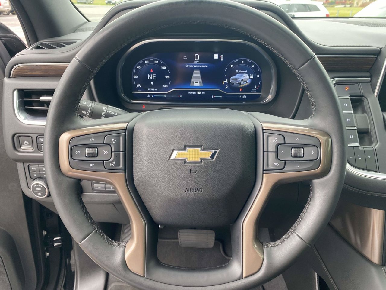 Used 2023 Chevrolet Tahoe High Country AWD/4WD image 19