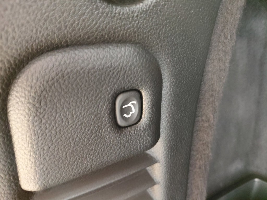 Certified 2025 Dodge Durango GT image 46