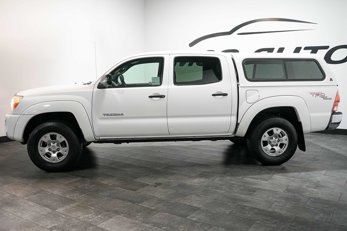 Used 2006 Toyota Tacoma PreRunner RWD image 3