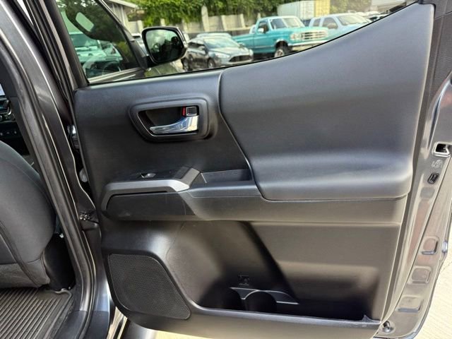 Used 2023 Toyota Tacoma TRD Sport AWD/4WD image 62