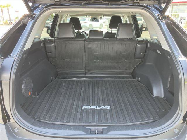 Certified 2021 Toyota RAV4 XLE Premium AWD/4WD image 27