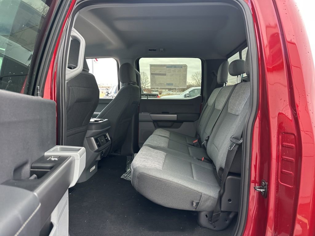 New 2026 Ford F350 XLT w/ 360-Degree Camera Package image 23