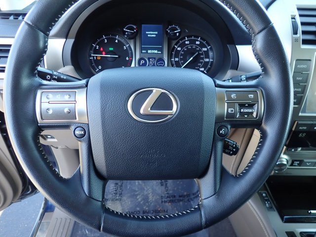 Used 2017 Lexus GX 460 w/ Navigation Package image 14