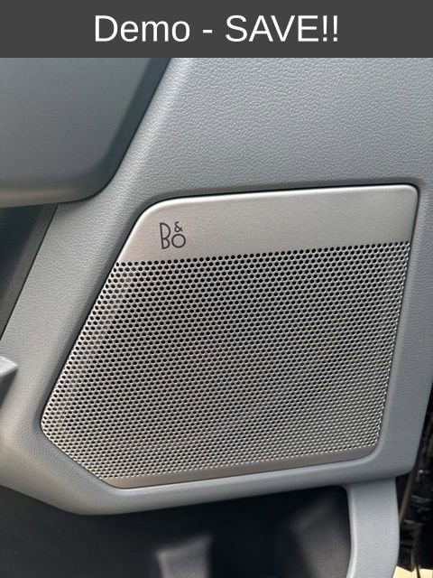 New 2025 Ford F150 Lightning Flash image 19