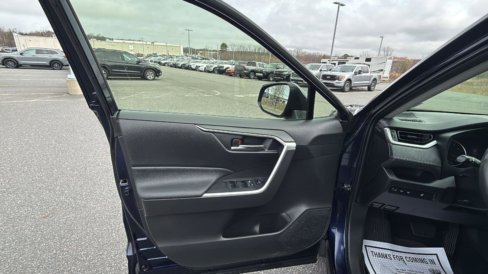 Used 2020 Toyota RAV4 XLE w/ XLE Grade Weather Package image 24