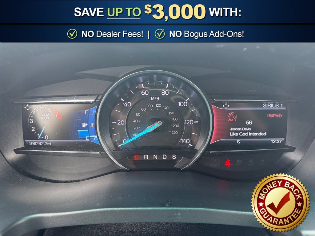 Used 2017 Ford Explorer XLT w/ Equipment Group 202A FWD image 19
