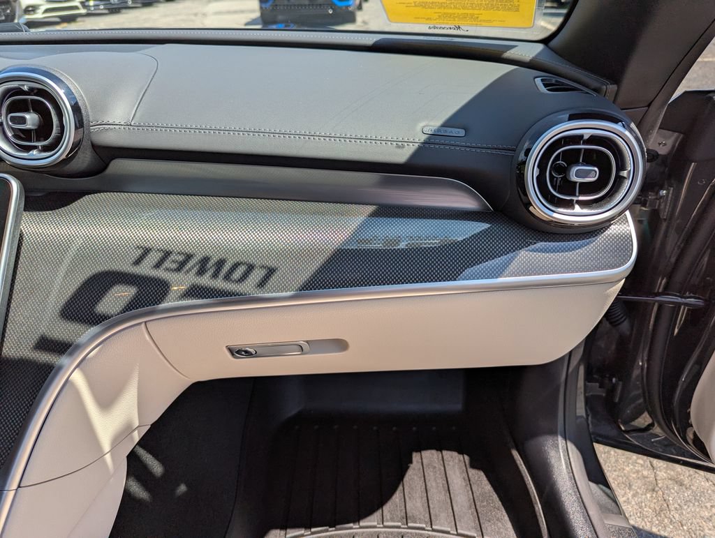 Used 2026 Mercedes-Benz CLE 450 4MATIC Cabriolet image 37