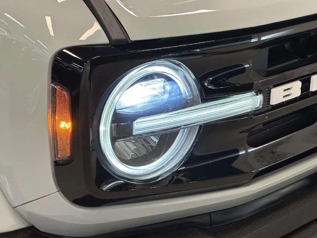 Used 2022 Ford Bronco Outer Banks AWD/4WD image 11