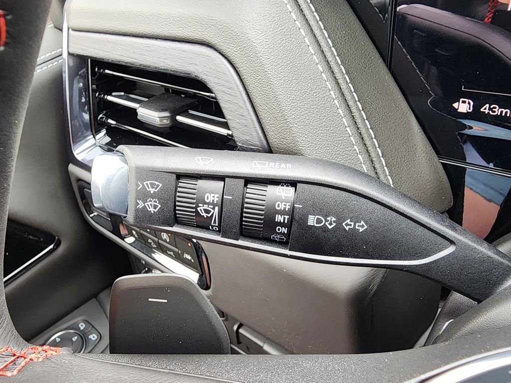 New 2026 GMC Yukon AT4 Ultimate AWD/4WD image 24