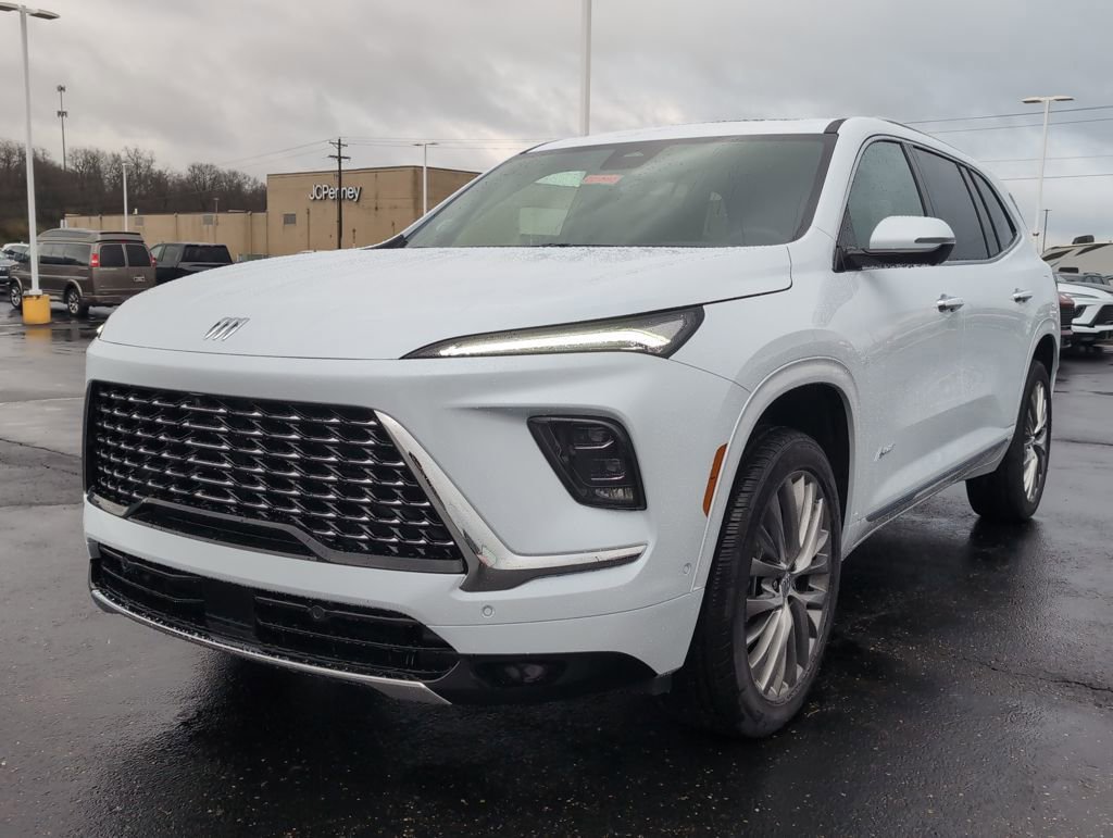 New 2026 Buick Enclave Avenir w/ Super Cruise Package image 3