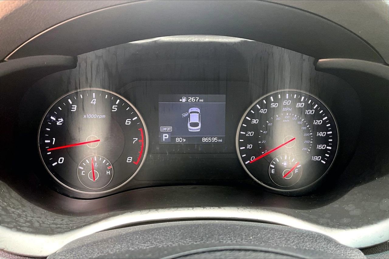 Used 2018 Kia Stinger GT RWD image 12