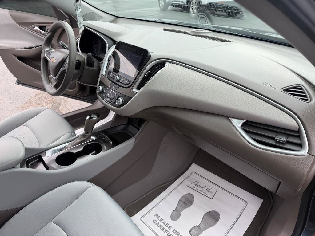 Used 2019 Chevrolet Malibu LS FWD image 20