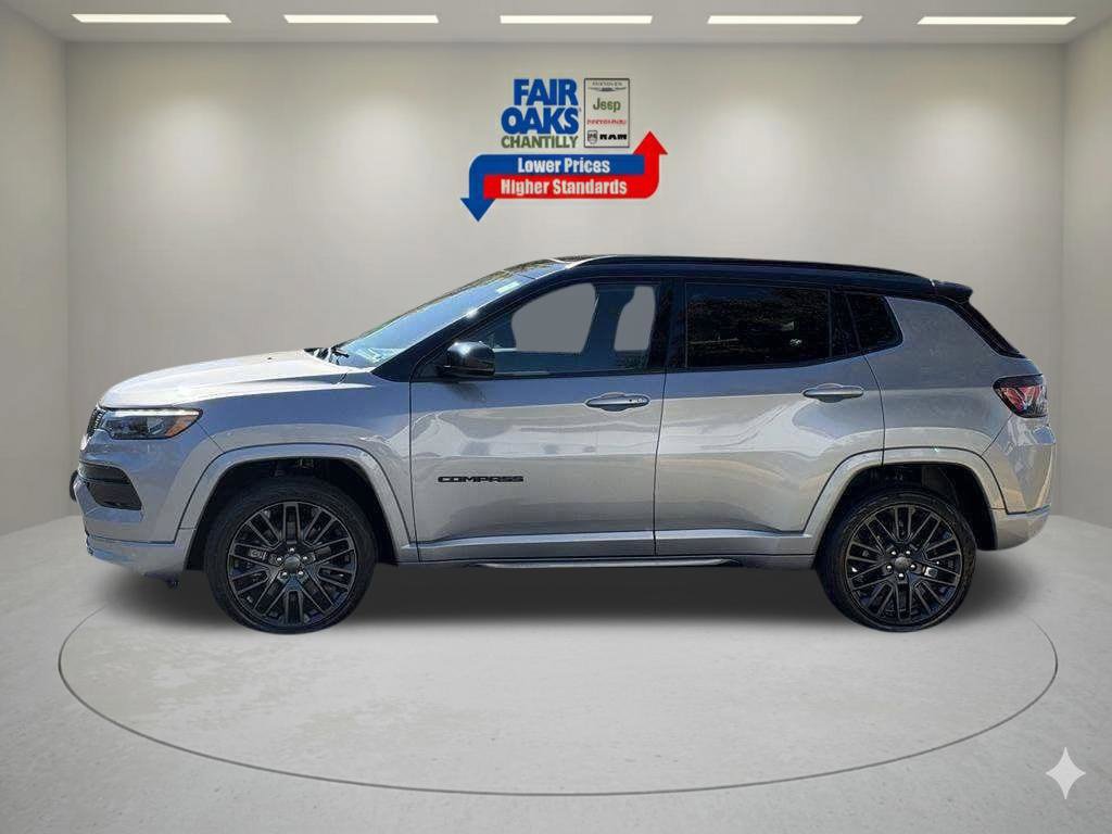 Used 2023 Jeep Compass High Altitude AWD/4WD image 12