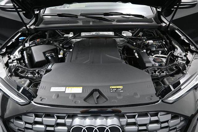 Certified 2025 Audi Q5 Prestige AWD/4WD image 40