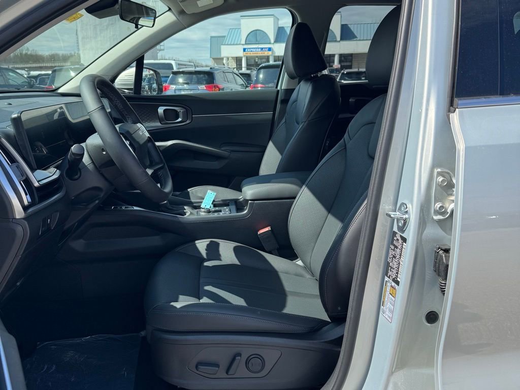 New 2026 Kia Sorento S AWD/4WD image 10