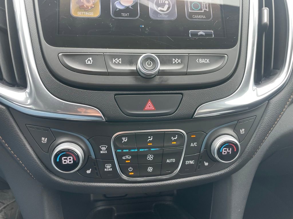 Used 2018 Chevrolet Equinox Premier image 11