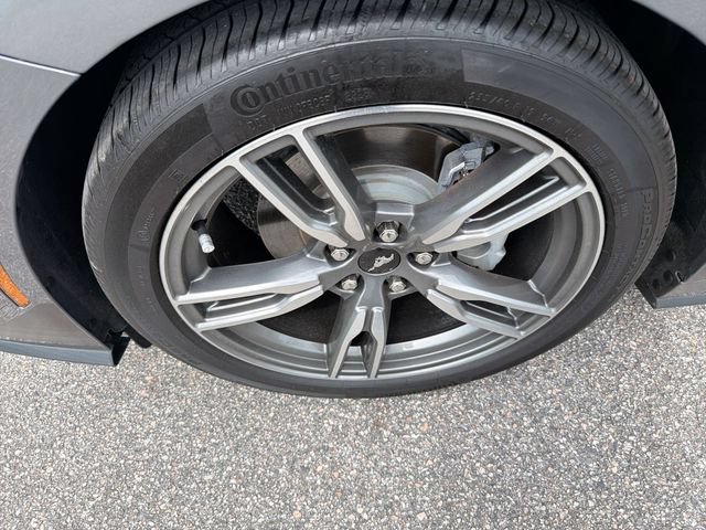Used 2025 Ford Mustang Coupe RWD image 14