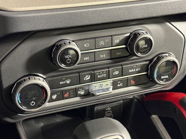 New 2026 Ford Bronco Outer Banks w/ Sasquatch Package AWD/4WD image 40