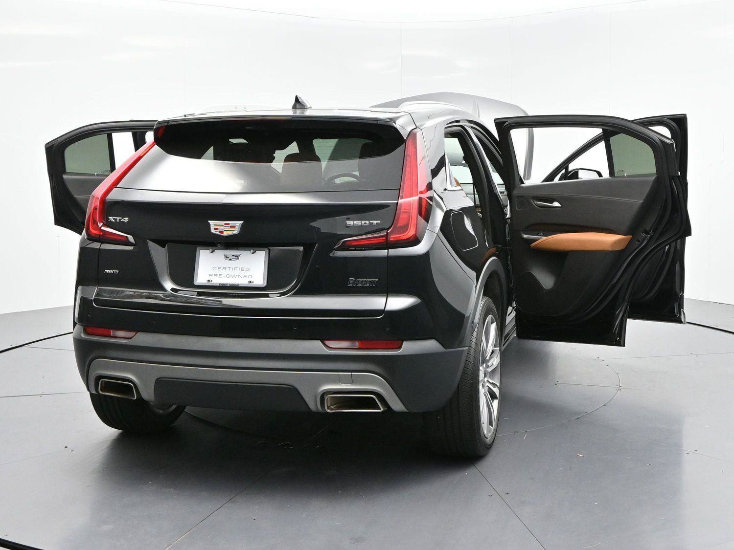 Certified 2022 Cadillac XT4 Premium Luxury w/ Enhanced Visibility Package AWD/4WD image 42