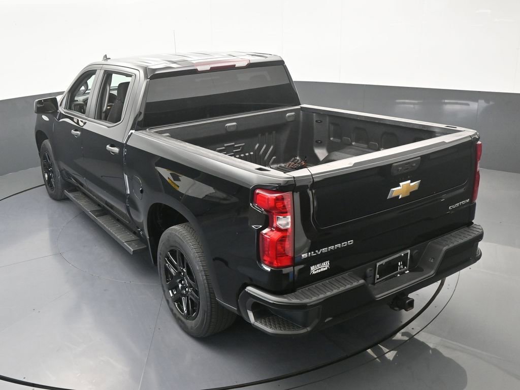 Used 2023 Chevrolet Silverado 1500 Custom image 50