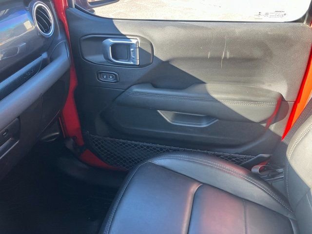 Used 2021 Jeep Wrangler Unlimited Sahara image 13