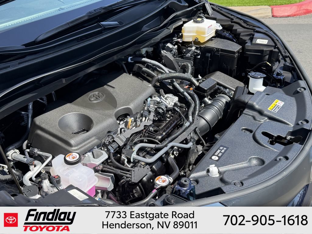 Certified 2026 Toyota Sienna XLE FWD image 30