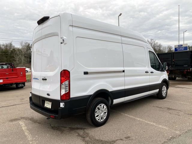 Used 2022 Ford E-Transit 148 High Roof image 3