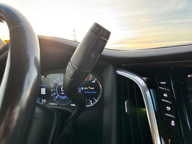 Certified 2018 Cadillac Escalade Premium Luxury image 21