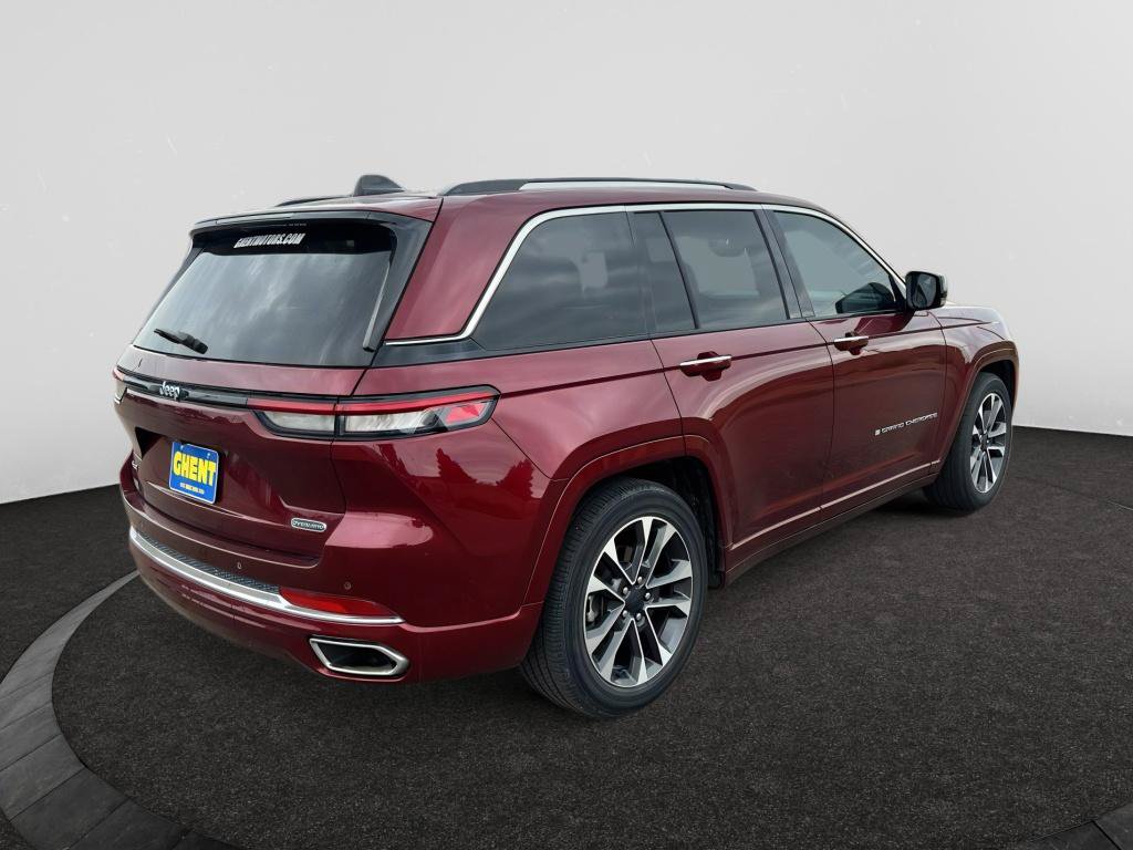 Used 2024 Jeep Grand Cherokee Overland w/ Trailer Tow Package AWD/4WD image 6