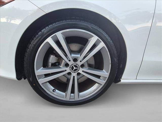Used 2021 Mercedes-Benz CLA 250 image 22