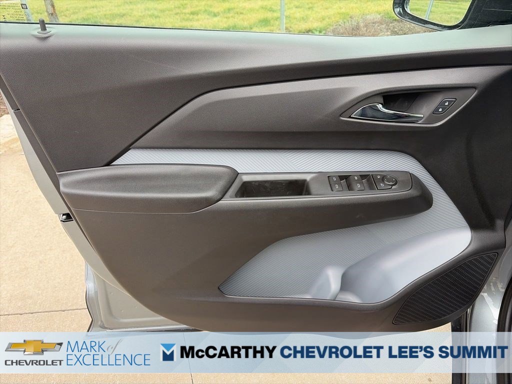 New 2027 Chevrolet Bolt LT FWD image 39