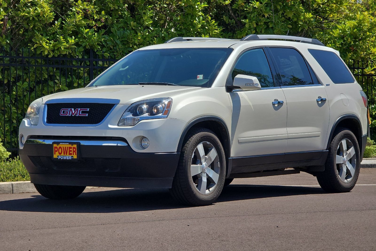 Used 2012 GMC Acadia SLT AWD/4WD image 8