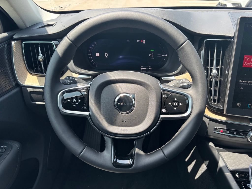 New 2026 Volvo XC60 T8 Ultra w/ Protection Package Premier AWD/4WD image 11