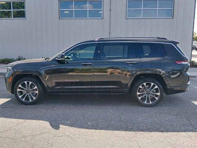Certified 2022 Jeep Grand Cherokee L Overland AWD/4WD image 5