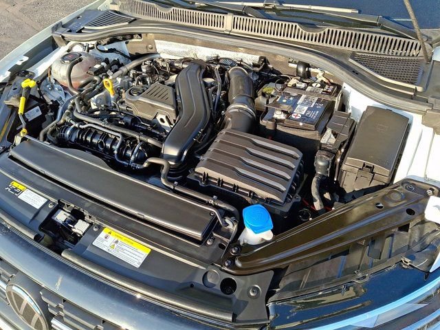 Certified 2023 Volkswagen Jetta Sport image 32