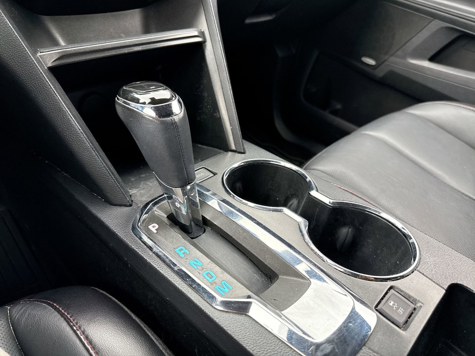 Used 2016 Chevrolet Equinox LTZ w/ Enhanced Convenience Package image 19