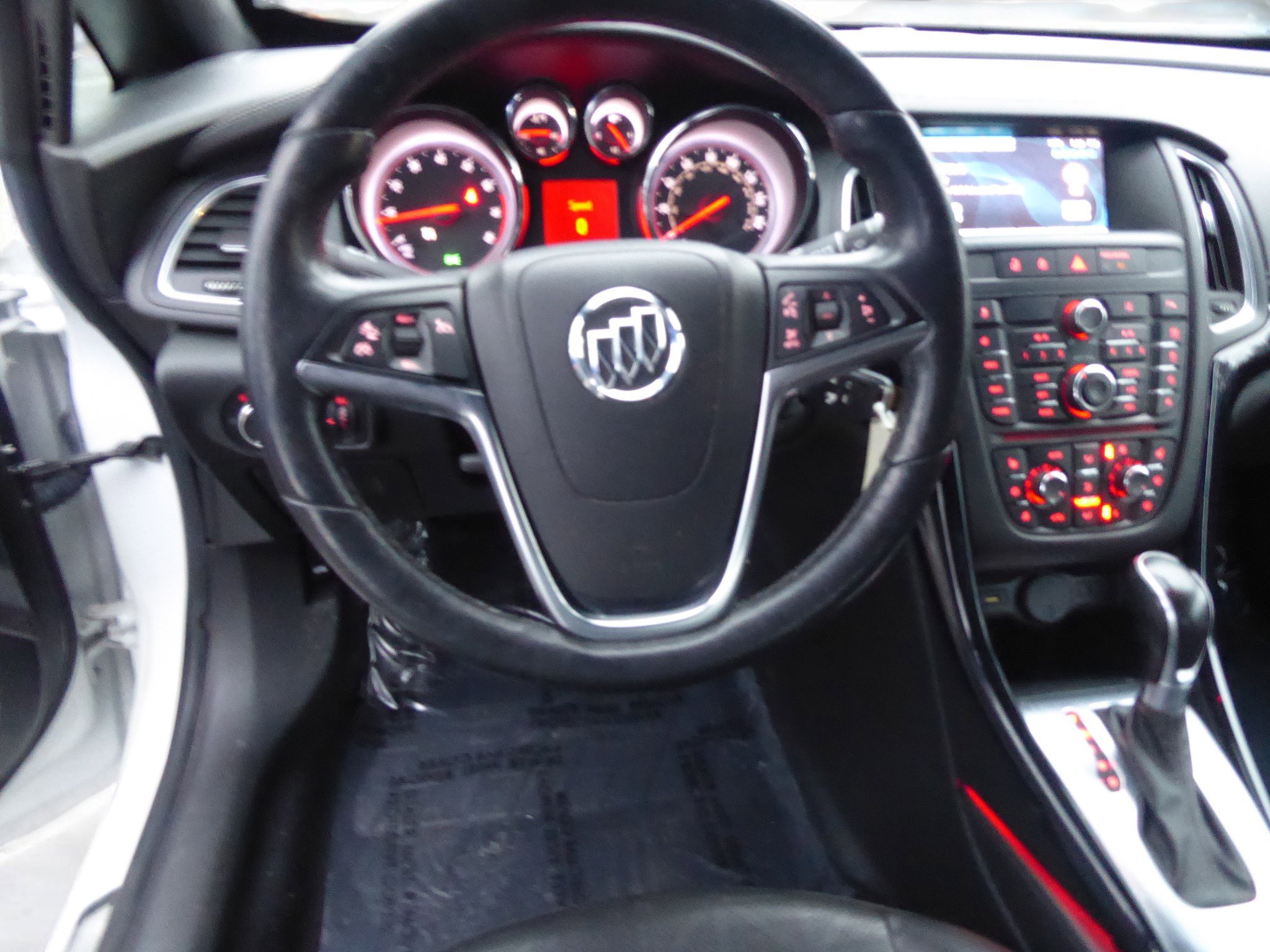 Used 2019 Buick Cascada Premium image 18