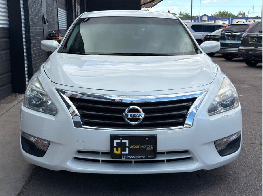 Used 2014 Nissan Altima 2.5 S w/ Display Audio Package FWD image 12