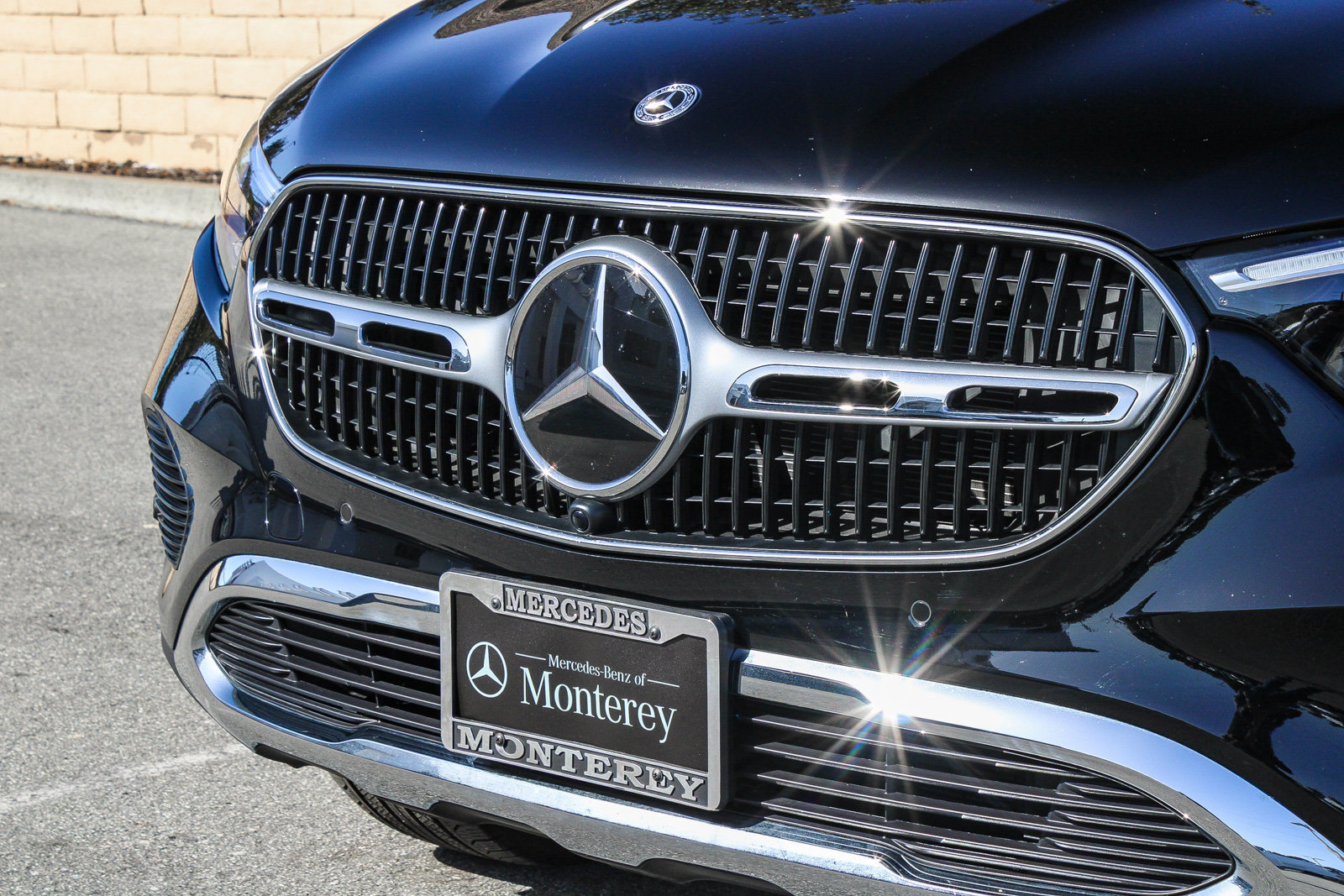 Certified 2025 Mercedes-Benz GLC 350e 4MATIC image 5