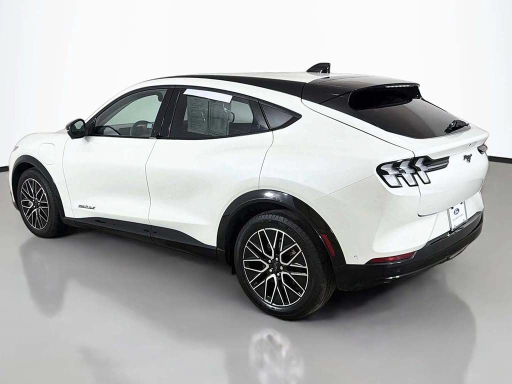 Used 2024 Ford Mustang Mach-E Premium AWD/4WD image 12
