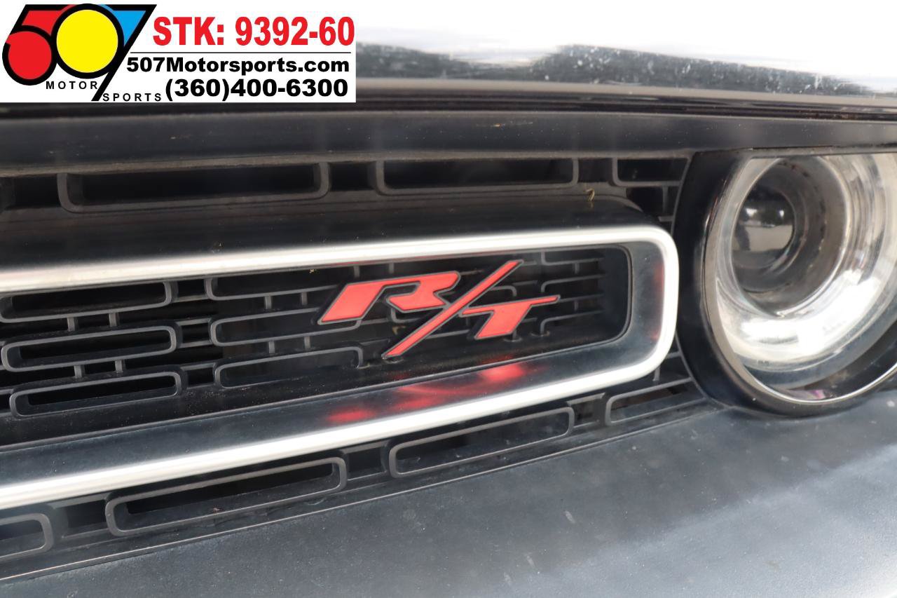Used 2015 Dodge Challenger R/T Scat Pack w/ Leather Interior Group RWD image 12