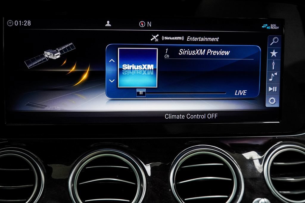 Used 2019 Mercedes-Benz E 450 4MATIC Wagon image 31