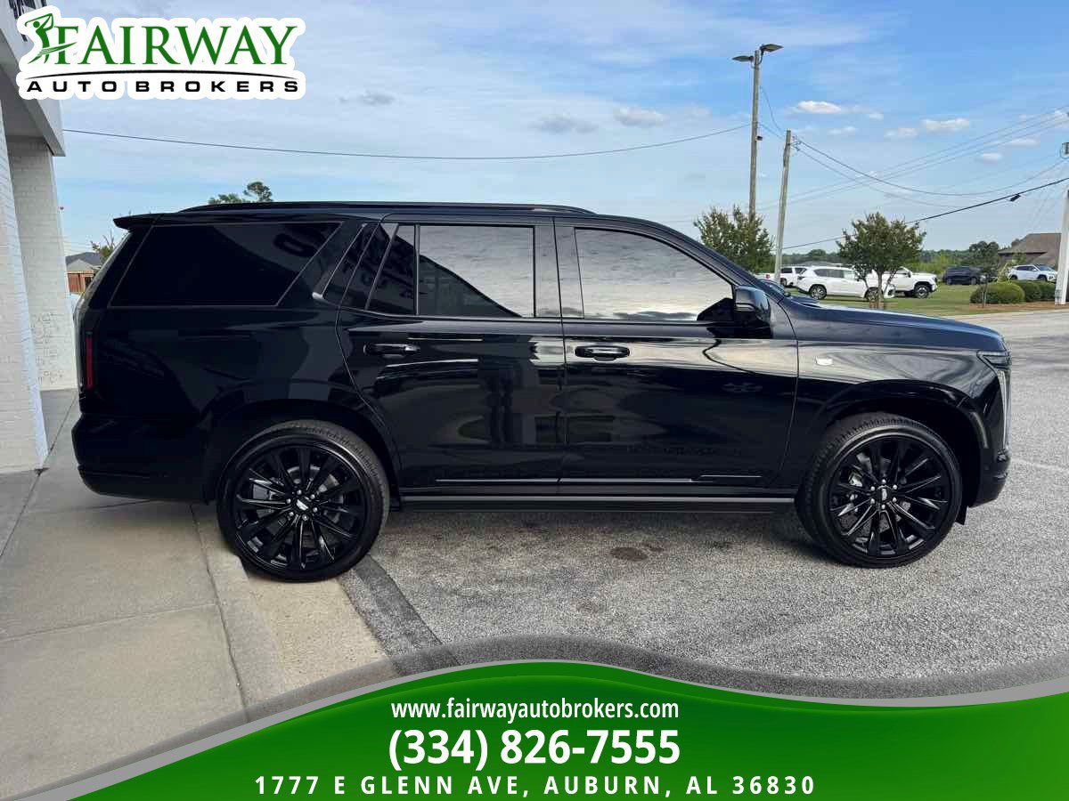 Used 2026 Cadillac Escalade Sport w/ LPO, Floor Liner Package RWD image 5