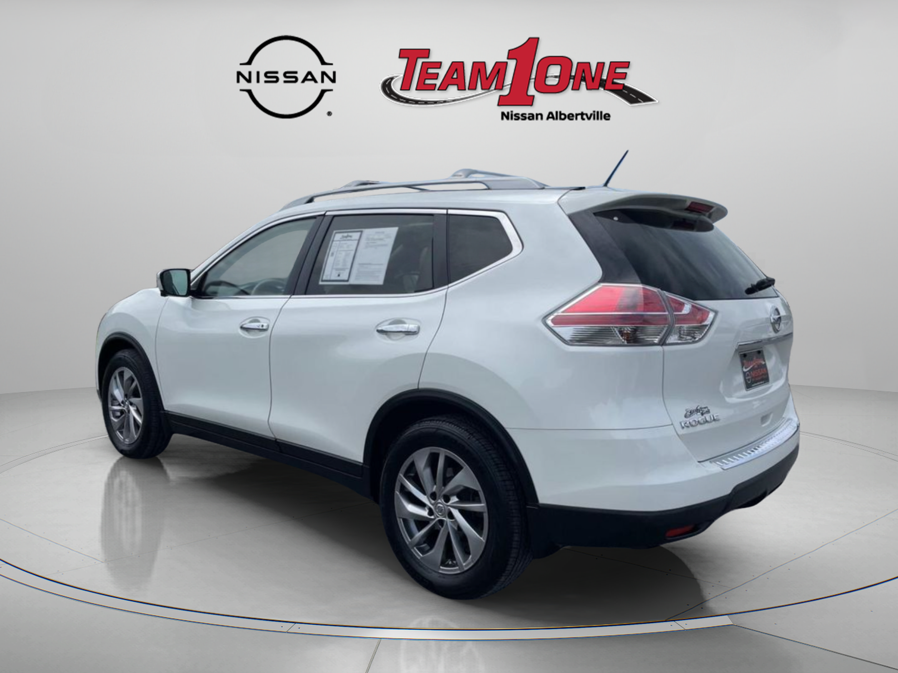 Used 2015 Nissan Rogue SL w/ SL Premium Package FWD image 6