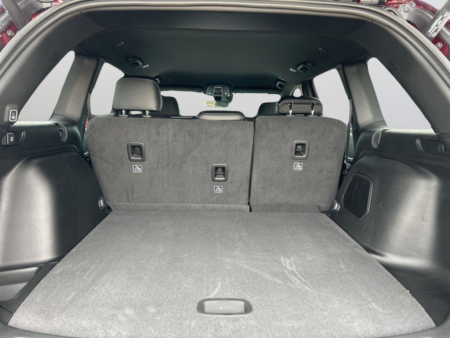 Used 2026 Jeep Grand Cherokee Limited image 31