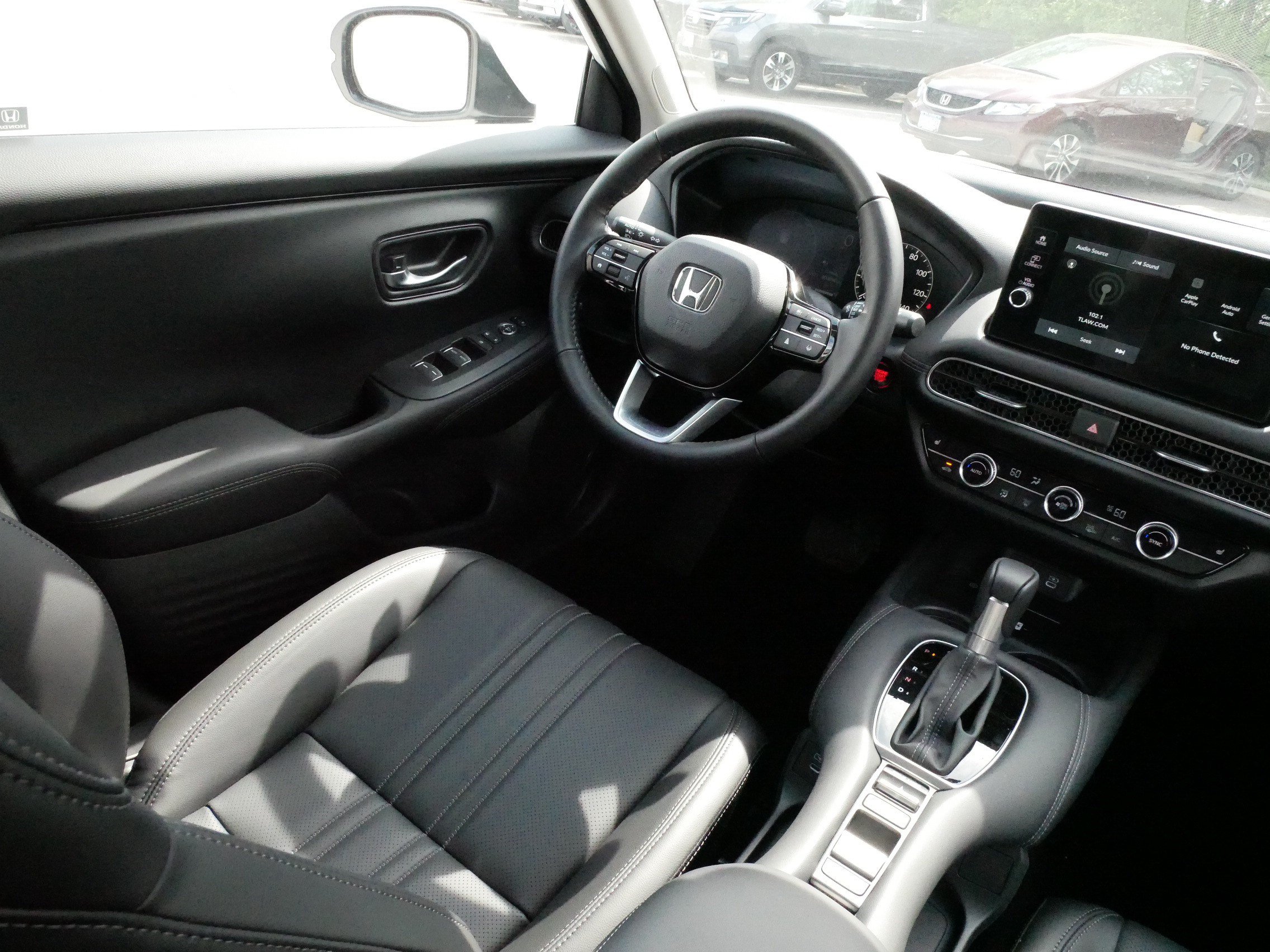 Certified 2026 Honda HR-V EX-L image 9